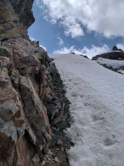 Descent from the Cashan Pass